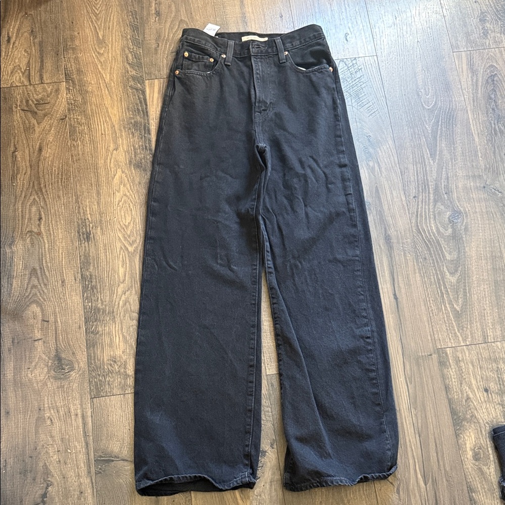 Levi’s Women’s Ribcage Wide leg black jeans